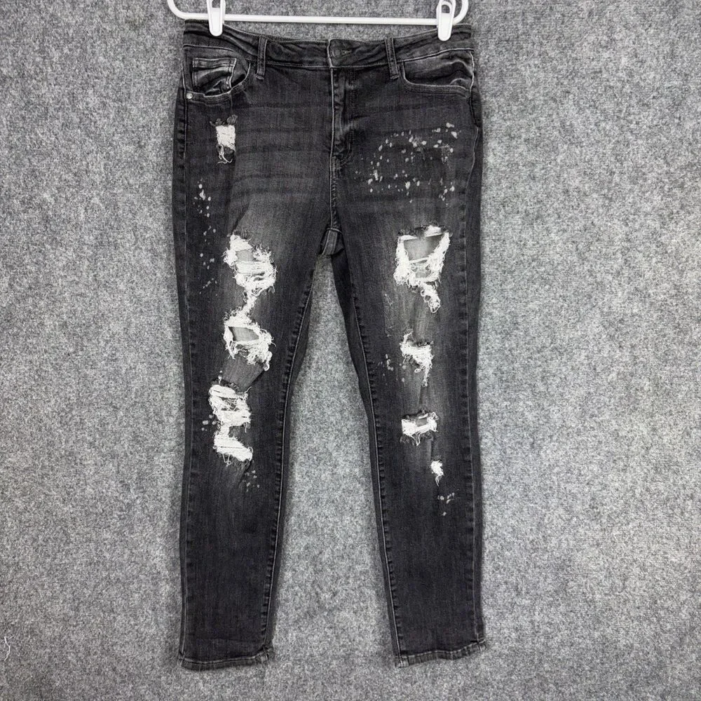 Judy Blue Jeans Womens Size 13 31 black Boyfriend Fit JB8867  Destroyed